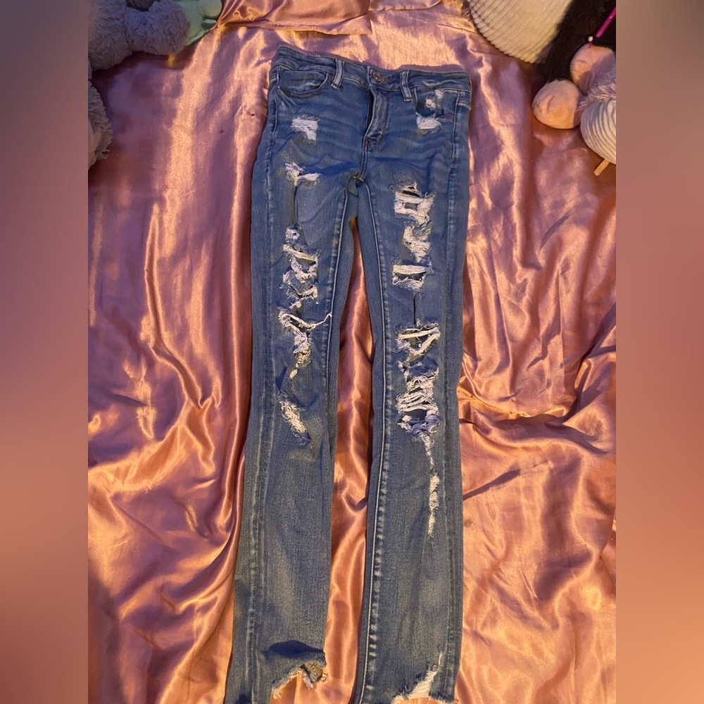 skinny ripped american eagle jeans
